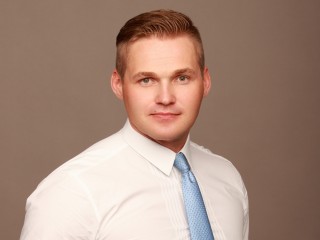 Лидер орел